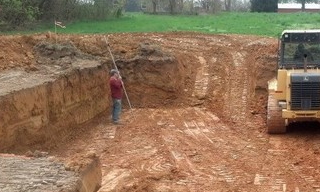 Выкопать котлован под фундамент в Нягани - от 2572 руб. | 2Землекопа-Нга
